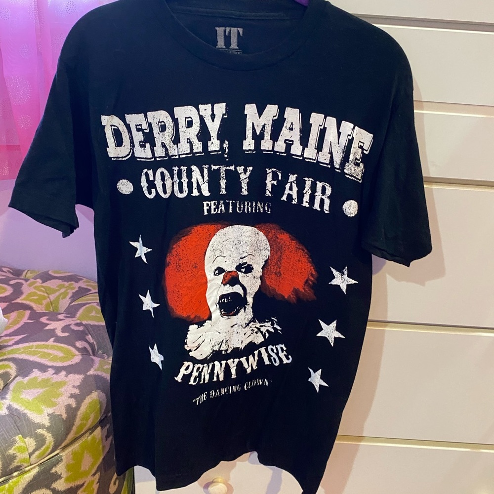 IT shirt